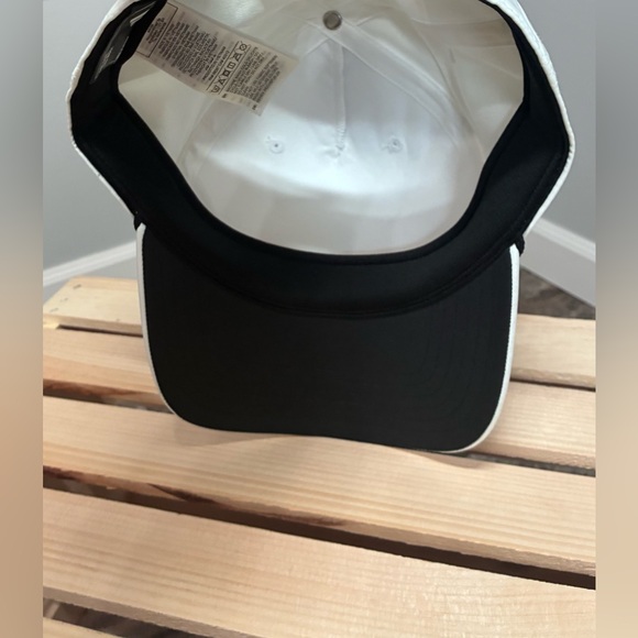 Adidas golf / rope cap (5-panel performance style) - Picture 3 of 3